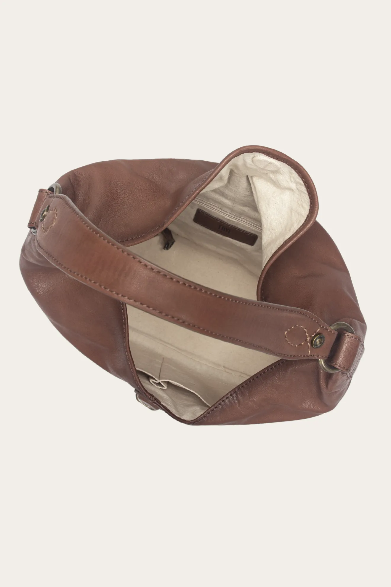 Campus Hobo^Frye New