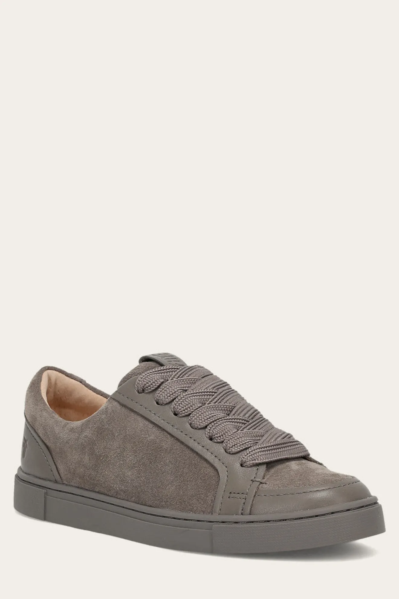 Ivy Court Low Lace Sneaker^Frye