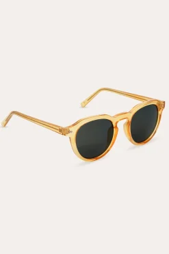 Kara Sunglasses^Frye Hot