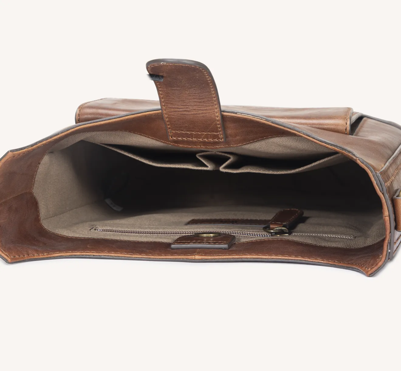 Melissa Magazine Crossbody^Frye New