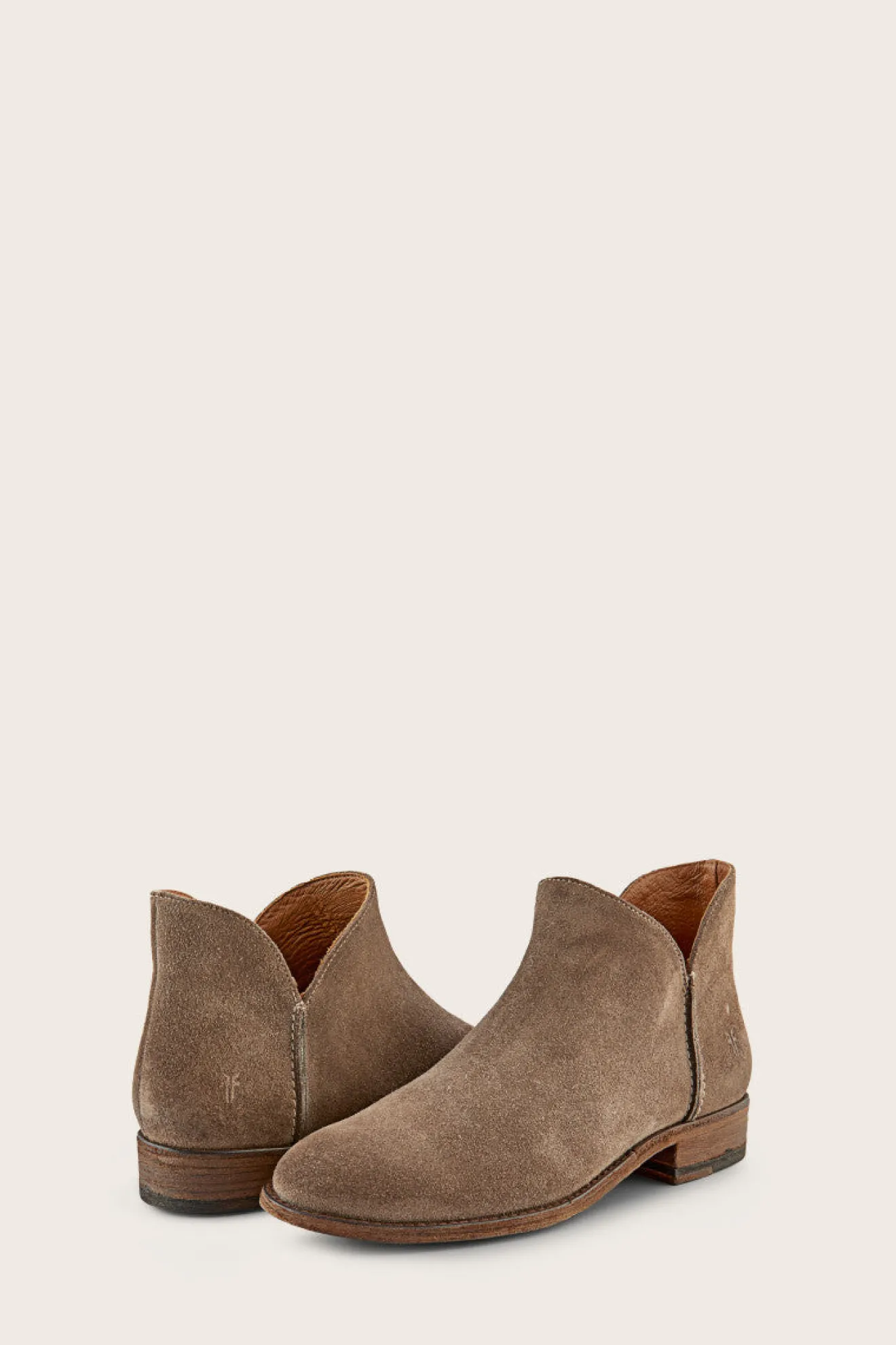 Melissa Shootie^Frye Hot