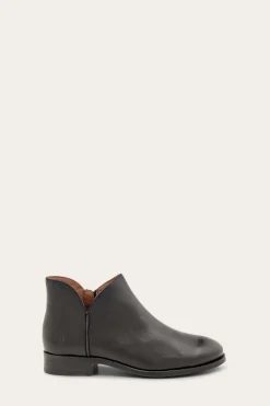 Melissa Shootie^Frye Hot