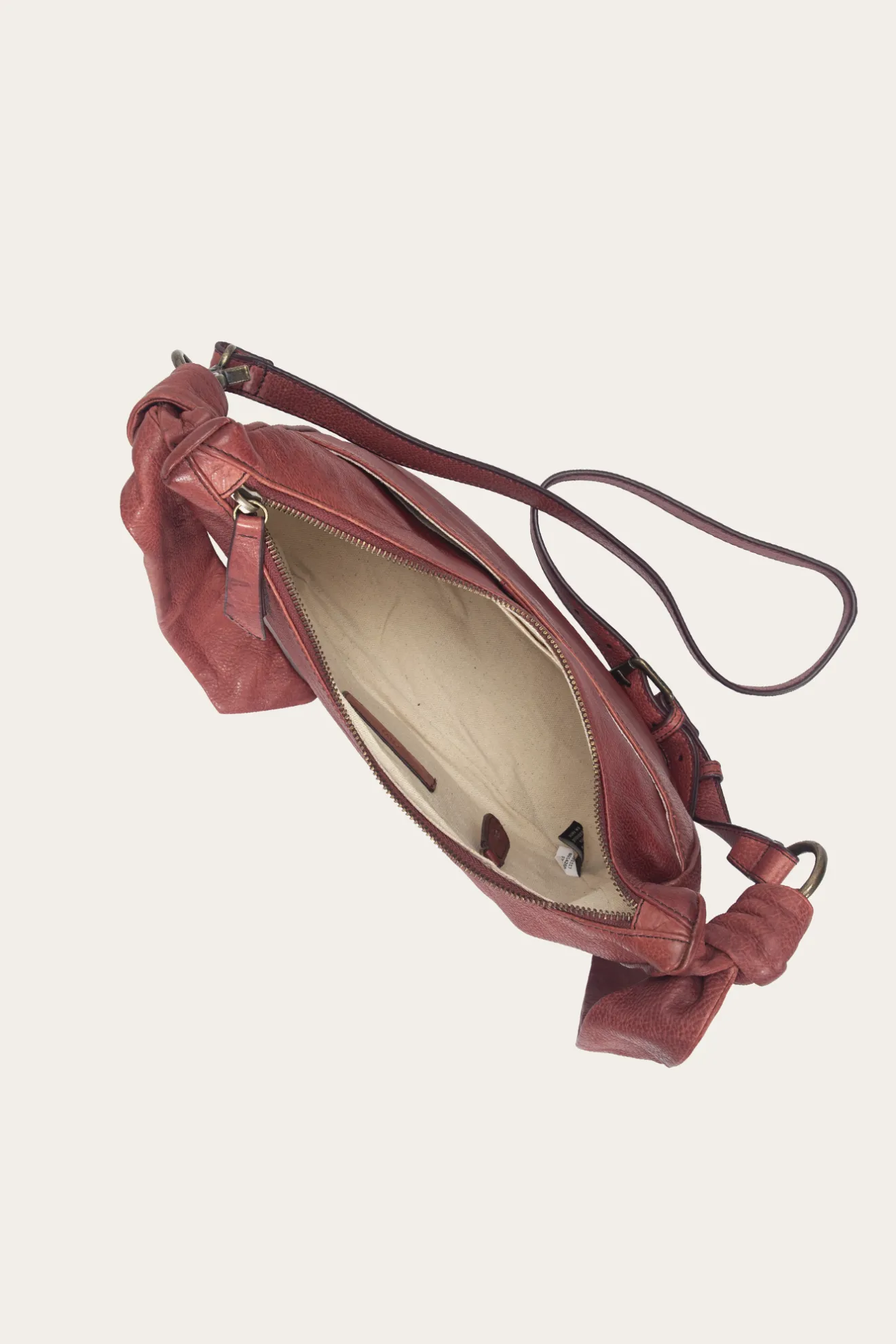 NORA KNOTTED CROSSBODY^Frye
