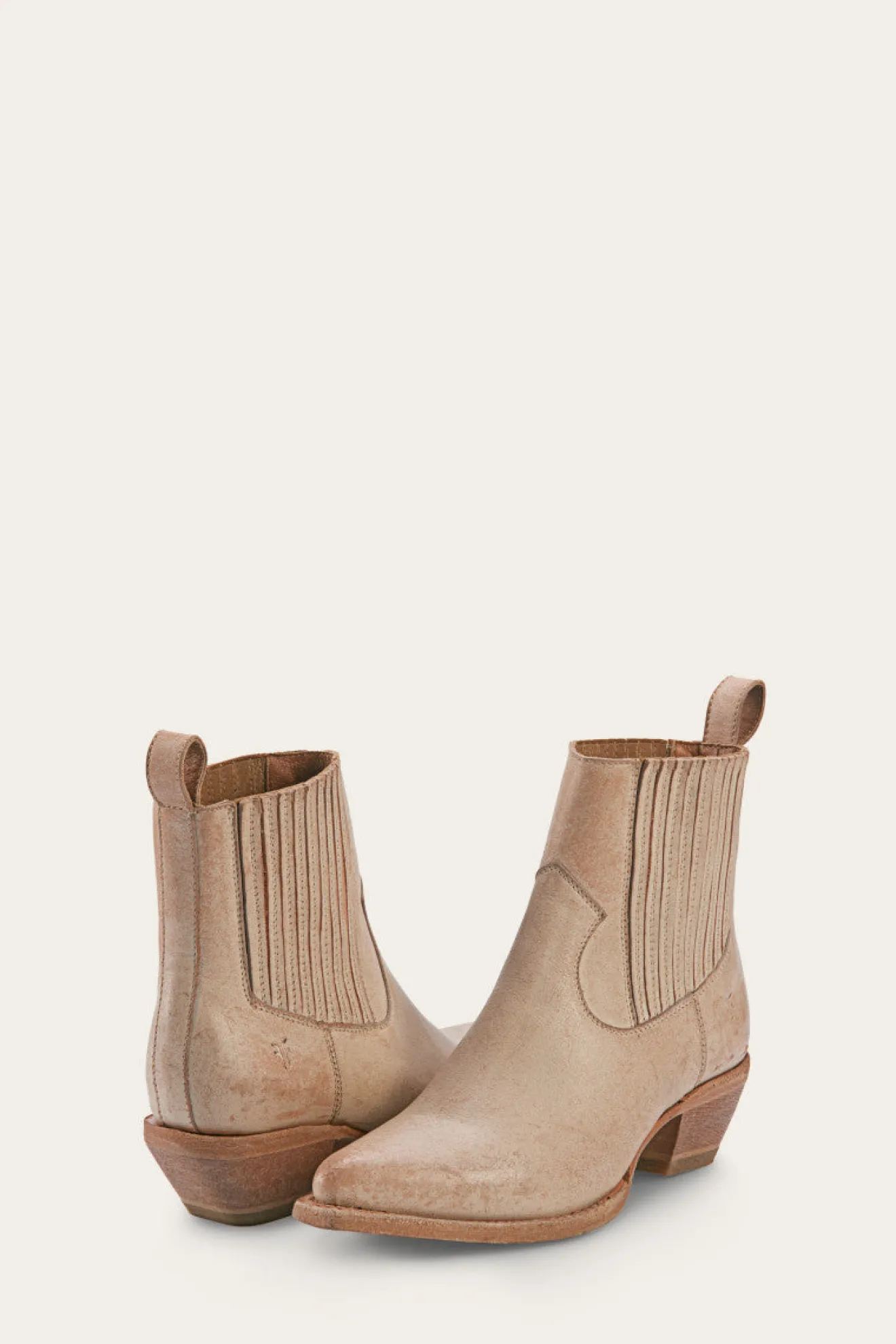 Sacha Chelsea^Frye Sale