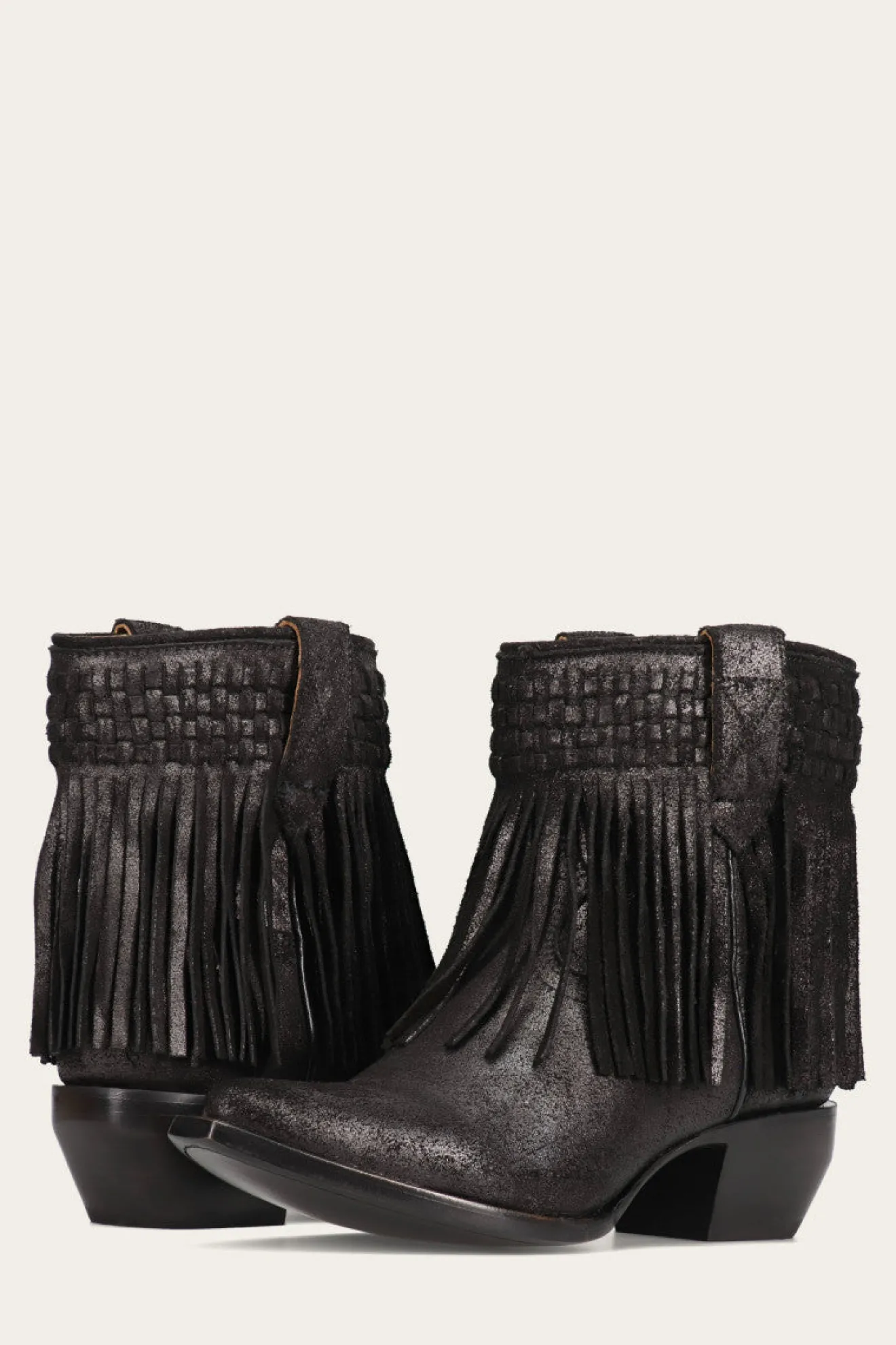 Sacha Short Fringe Bootie^Frye New