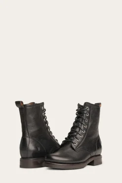 Veronica Combat^Frye Hot