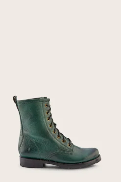 Veronica Combat^Frye Hot