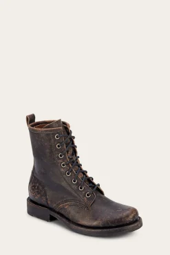 Veronica Combat^Frye Hot