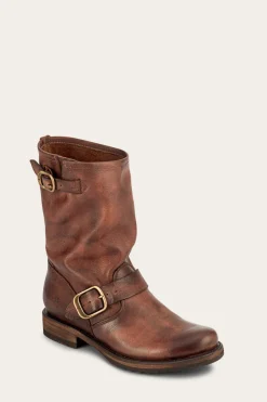 Veronica Short^Frye New